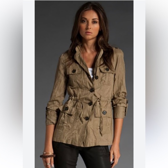Boston Proper Cargo Crinkle Rolled Sleeves Pockets Drawstring Jacket in Elm - Picture 1 of 8